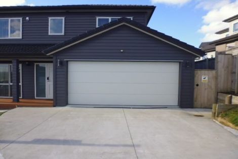 Photo of property in 13 Kereru Rise, Papakura, 2110