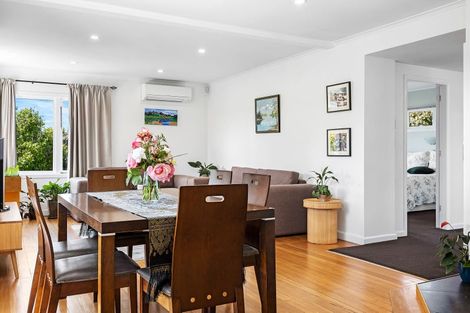 Photo of property in 6 Nyoli Street, Northcote, Christchurch, 8052