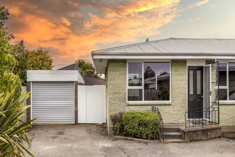 Photo of property in 4/10a Straven Road, Riccarton, Christchurch, 8011