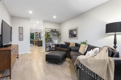 Photo of property in 14 Skylark Road, Hobsonville, Auckland, 0616