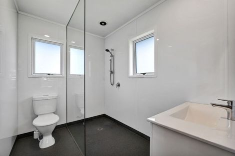 Photo of property in 312 Corbett Road, Paraite, New Plymouth, 4373