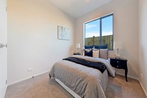 Photo of property in 42 Schoolside Road, Kumeu, 0810