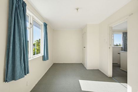 Photo of property in 2/38 Wordsworth Crescent, Maraenui, Napier, 4110