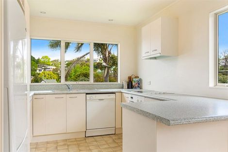 Photo of property in 2/9 Mably Court, Stanmore Bay, Whangaparaoa, 0932