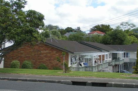 Photo of property in 6/170-174 Queen Street, Northcote Point, Auckland, 0627