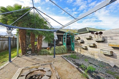 Photo of property in 5 Pukekura Place, Taradale, Napier, 4112