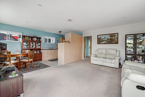 Photo of property in 1 Ngahere Views, Orewa, 0931