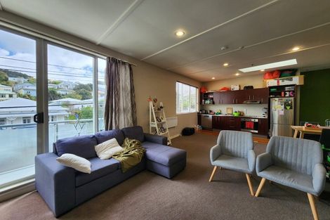 Photo of property in 203 Tasman Street, Mount Cook, Wellington, 6021