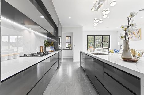 Photo of property in 5 Knockanara Drive, Flat Bush, Auckland, 2019