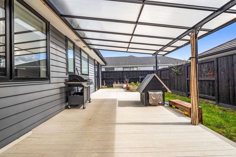 Photo of property in 1 Kaaka Street, Cambridge, 3434