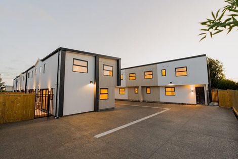 Photo of property in 4/148 Blenheim Road, Riccarton, Christchurch, 8041