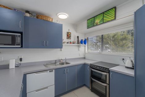 Photo of property in 2 Bagnall Place, Pauanui, Hikuai, 3579