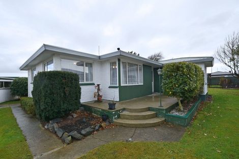 Photo of property in 23 Chesney Place, Heidelberg, Invercargill, 9812
