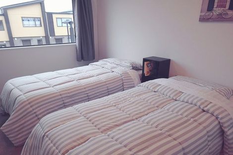 Photo of property in 13 Kiato Lane, Flat Bush, Auckland, 2019