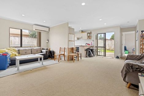 Photo of property in 4 Prado Drive, Pukekohe, 2120