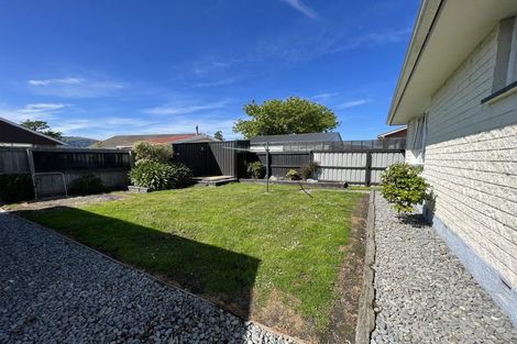 Photo of property in 8 Cob Crescent, Woolston, Christchurch, 8062