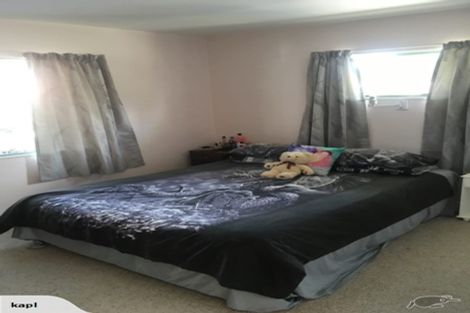 Photo of property in 163b Colwill Road, Massey, Auckland, 0614