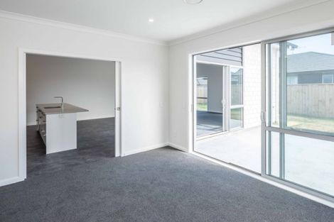 Photo of property in 22 Hudson Place, Paraparaumu, 5032