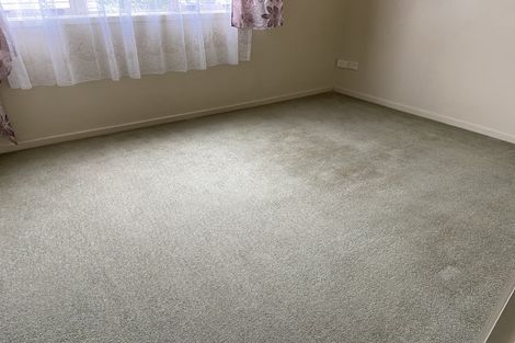 Photo of property in 5/49 Henderson Valley, Henderson, Auckland, 0612