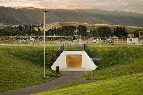 Photo of property in 113 Wooing Tree Avenue, Cromwell, 9310