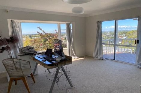 Photo of property in 12 Ewan Place, Taradale, Napier, 4112