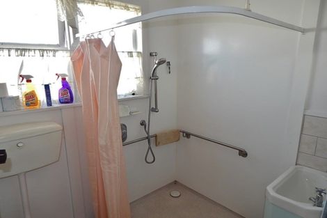 Photo of property in 56 Domett Street, Westport, 7825