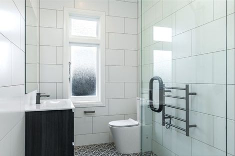 Photo of property in 16c Eltham Road, Blenheim, 7201