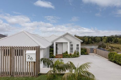 Photo of property in 26 Oyster Place, Omokoroa, 3114