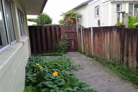 Photo of property in 121 Queens Avenue, Frankton, Hamilton, 3204