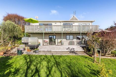 Photo of property in 22 Hicks Close, Whitby, Porirua, 5024