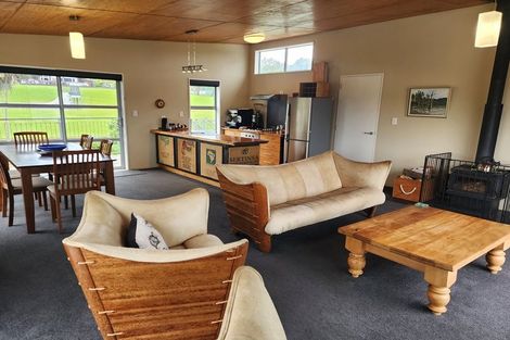 Photo of property in 44 Koe Street, Moana, 7872