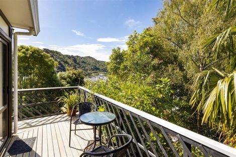 Photo of property in 5 Newgate Street, Picton, 7220
