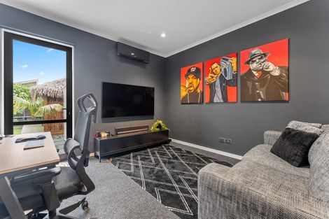 Photo of property in 6 Kanuka Road, Hobsonville, Auckland, 0616
