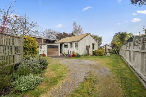 Photo of property in 2/7 Kereru Street, Two Mile Bay, Taupo, 3330