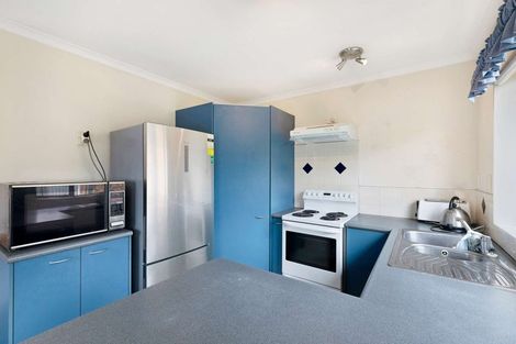 Photo of property in 18 Liddesdale Place, Papakura, 2110