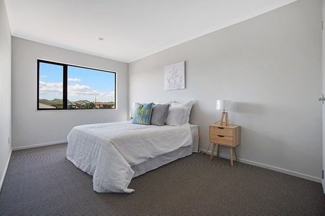 Photo of property in 65 Naylors Drive, Mangere, Auckland, 2022