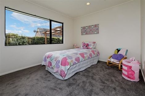 Photo of property in 19 Starlight Cove, Hobsonville, Auckland, 0618