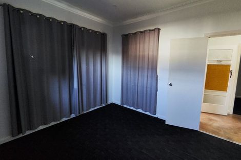 Photo of property in 125 East Tamaki Road, Papatoetoe, Auckland, 2025