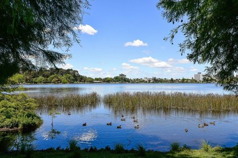 Photo of property in 118b Lake Crescent, Hamilton Lake, Hamilton, 3204