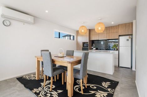 Photo of property in 9 Wheriko Avenue, Glenbrook, 2681