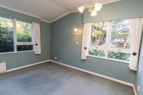 Photo of property in 395 Fergusson Drive, Heretaunga, Upper Hutt, 5018