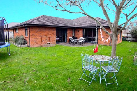 Photo of property in 18 Haswell Place, Huntington, Hamilton, 3210