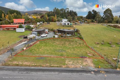 Photo of property in 24 George Street, Waihola, 9073