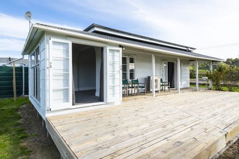 Photo of property in 194 Kaimoe Road, Patutahi, Gisborne, 4072