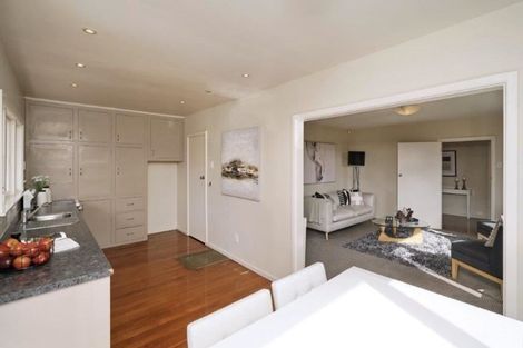 Photo of property in 420 Memorial Avenue, Burnside, Christchurch, 8053