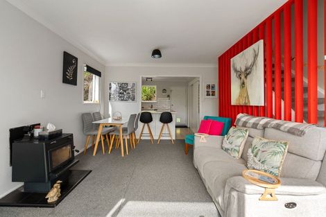 Photo of property in 3/49 Mandalay Terrace, Khandallah, Wellington, 6035