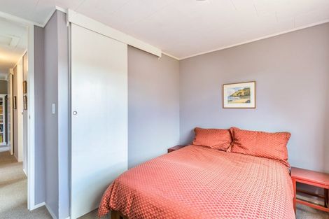 Photo of property in 14 Runuku Grove, Turangi, 3334