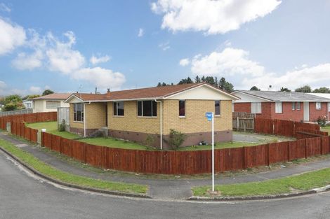 Photo of property in 10 Purnell Place, Marton, 4710