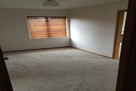 Photo of property in 74 Neil Avenue, Te Atatu Peninsula, Auckland, 0610