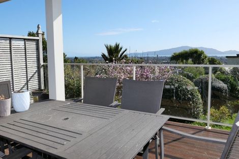 Photo of property in 8 Tui Crescent, Waikanae, 5036